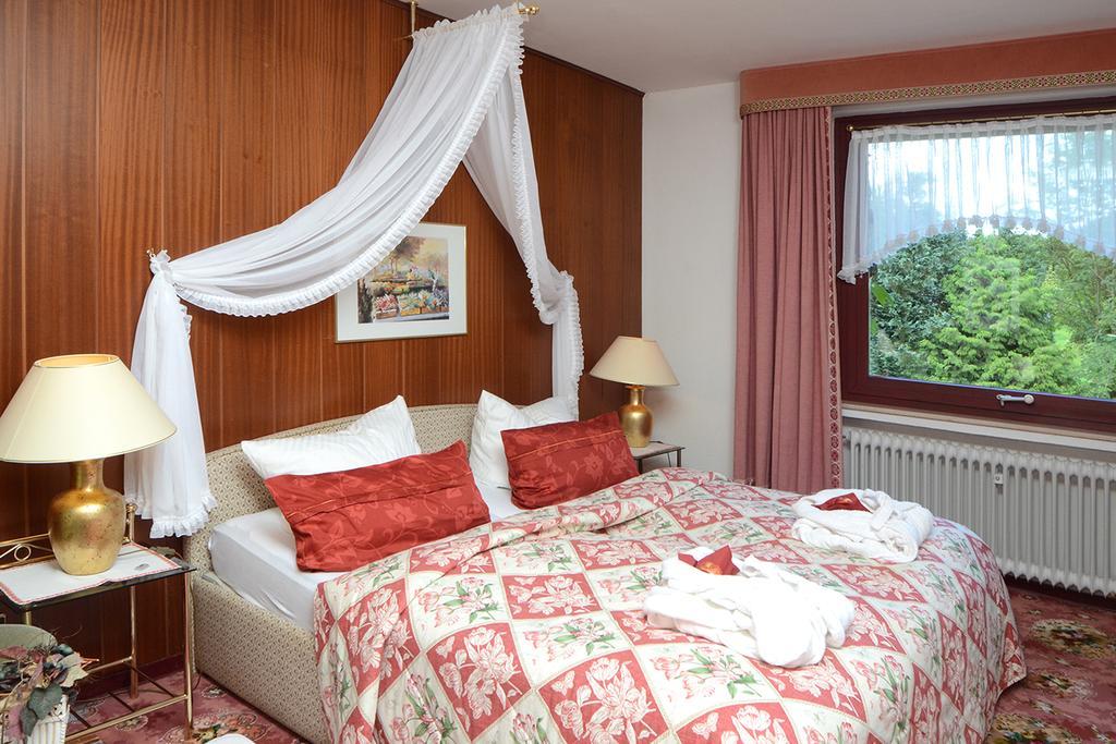 Wellness Und Romantik Hotel Helmboldt Bad Sachsa Exterior photo