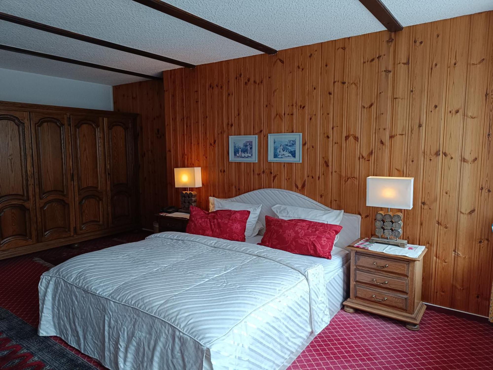 Wellness Und Romantik Hotel Helmboldt Bad Sachsa Exterior photo
